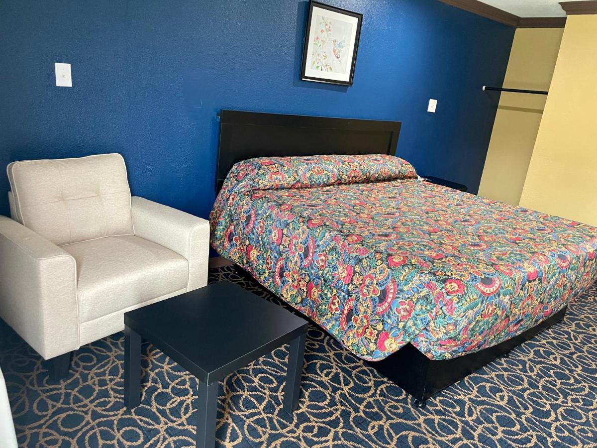 Super 6 Inn Carencro Экстерьер фото