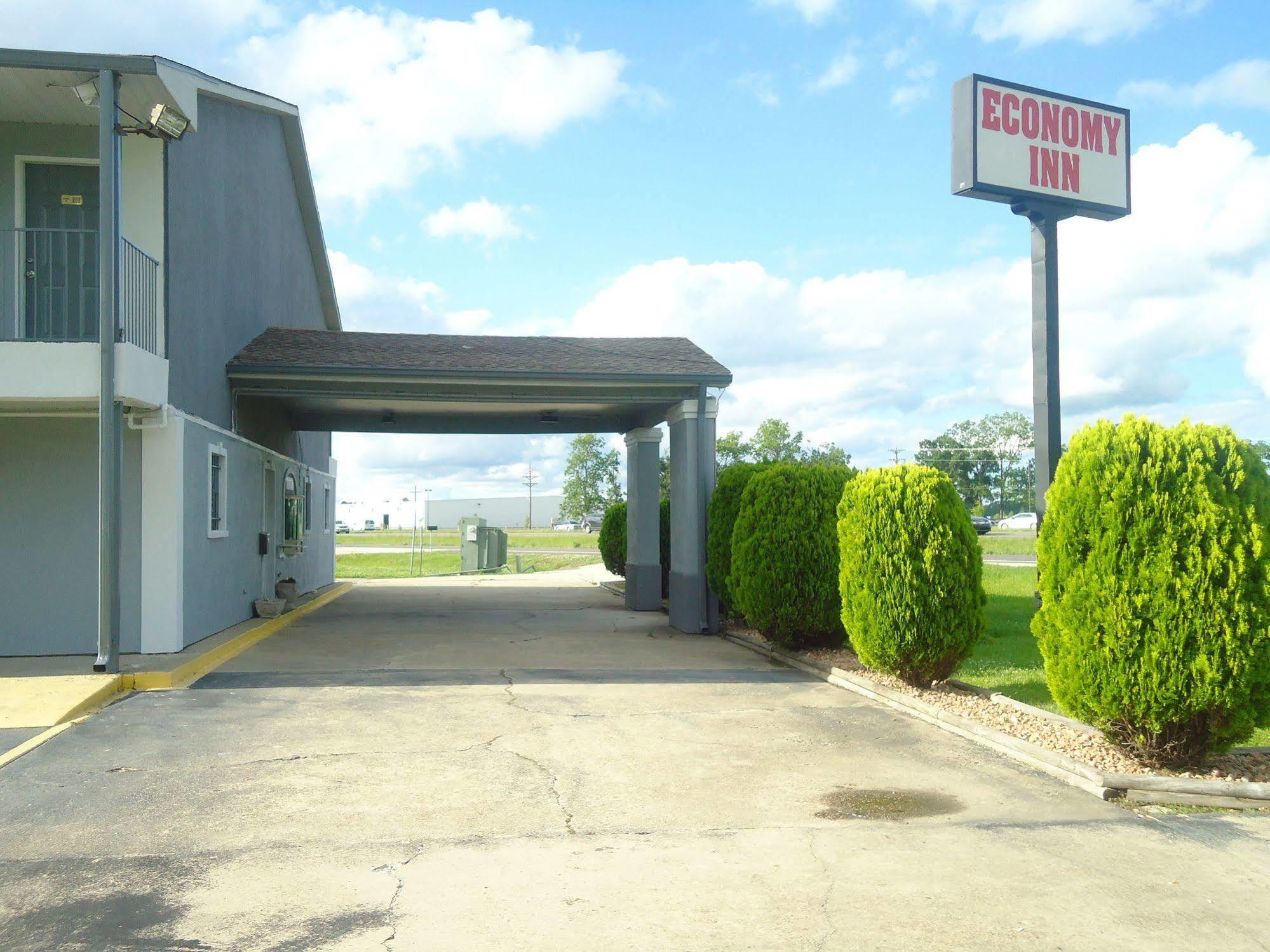 Super 6 Inn Carencro Экстерьер фото